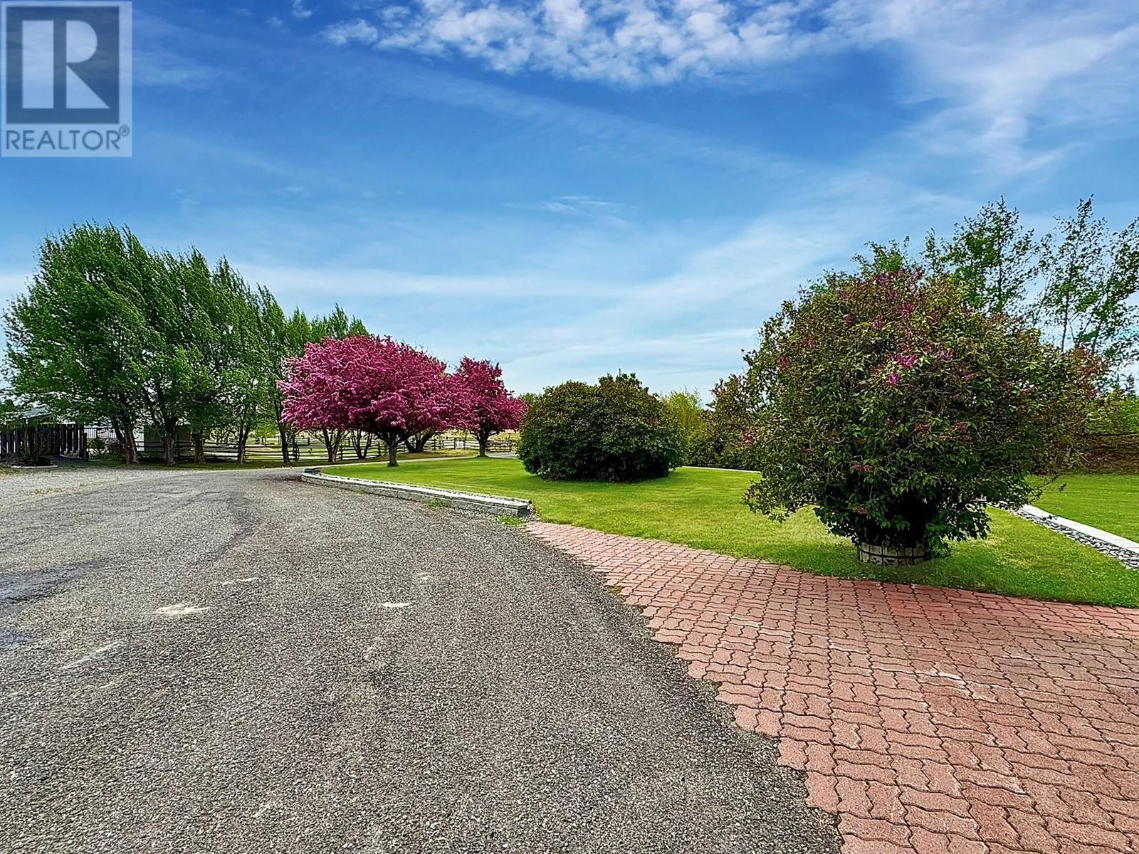 1273 Chasm Road, Clinton, BC - Outdoor