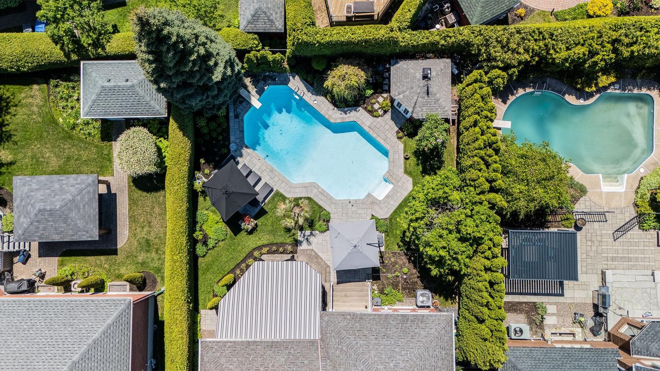 Vue d'ensemble - 1006 Rue Arthur-Dumouchel, Boucherville, QC - Outdoor With In Ground Pool