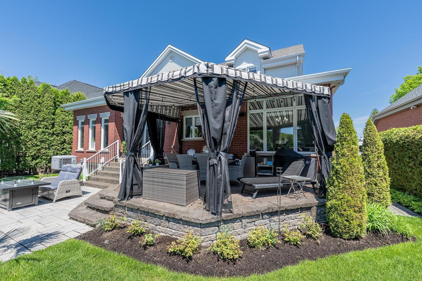 Cour - 1006 Rue Arthur-Dumouchel, Boucherville, QC - Outdoor
