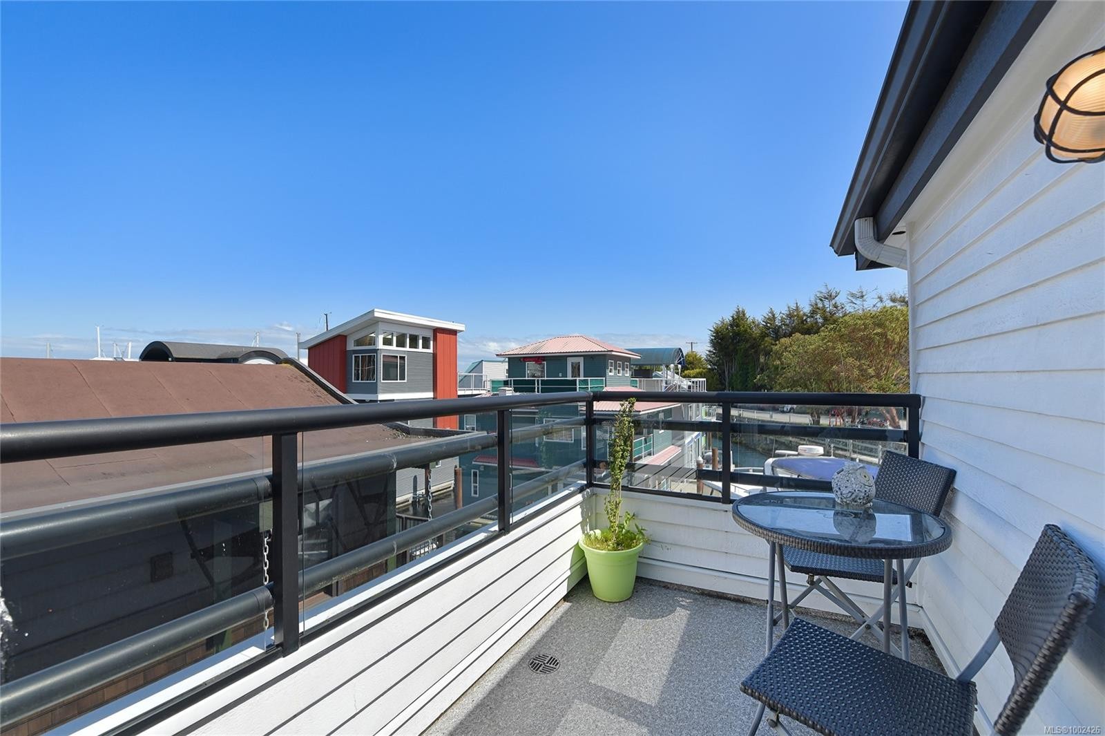 27-453 Head St, Esquimalt, BC