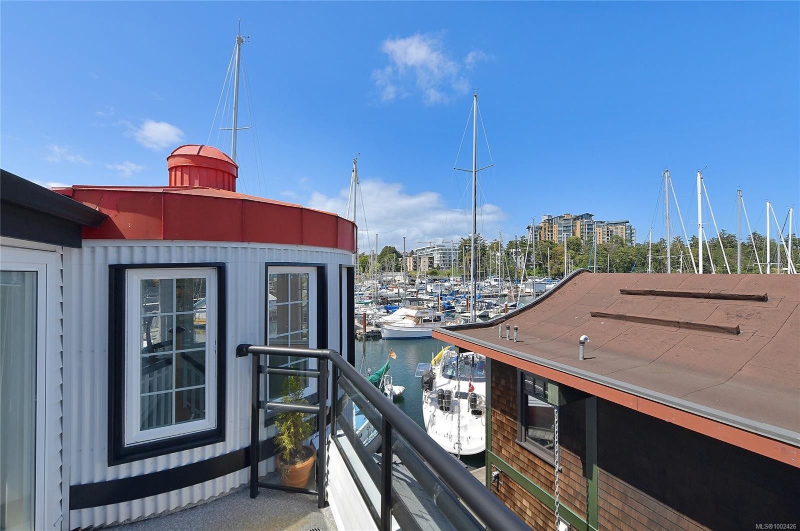 27-453 Head St, Esquimalt, BC