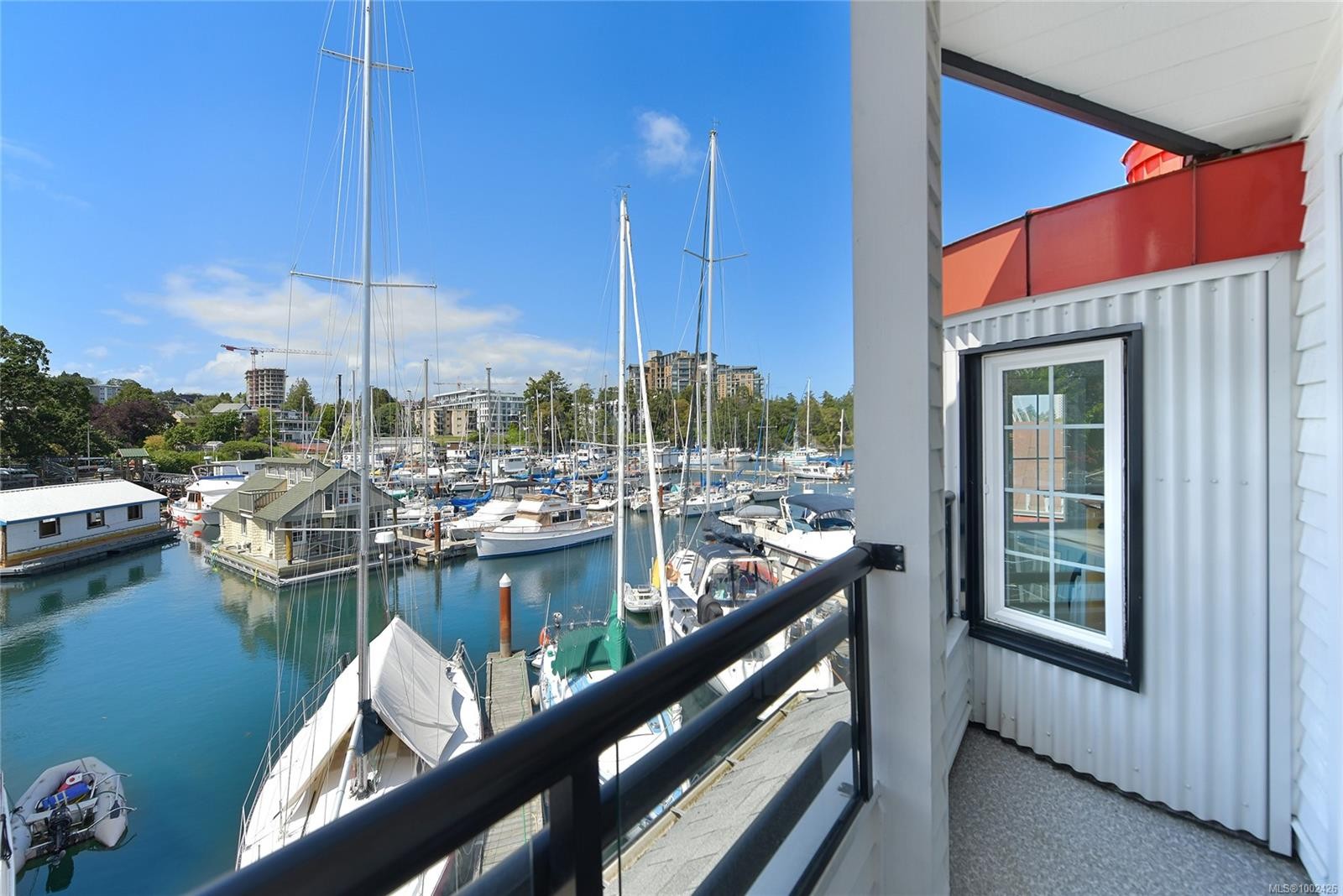27-453 Head St, Esquimalt, BC