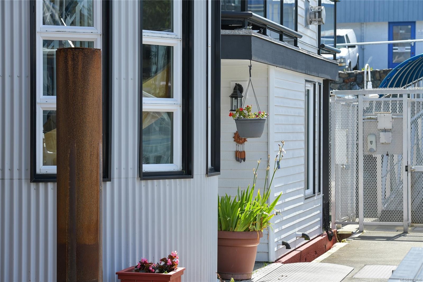 27-453 Head St, Esquimalt, BC