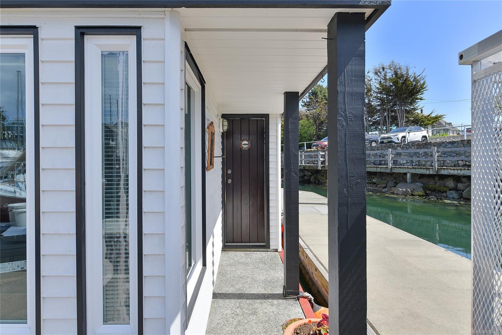 27-453 Head St, Esquimalt, BC