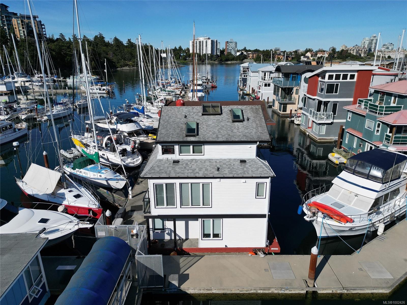 27-453 Head St, Esquimalt, BC