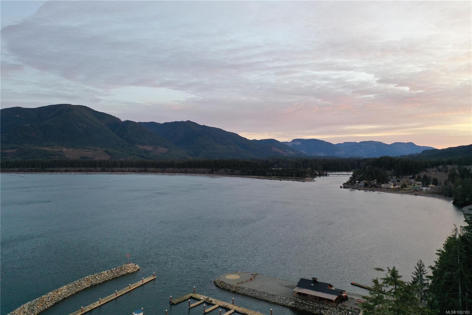 222-6596 Baird Rd, Port Renfrew, BC