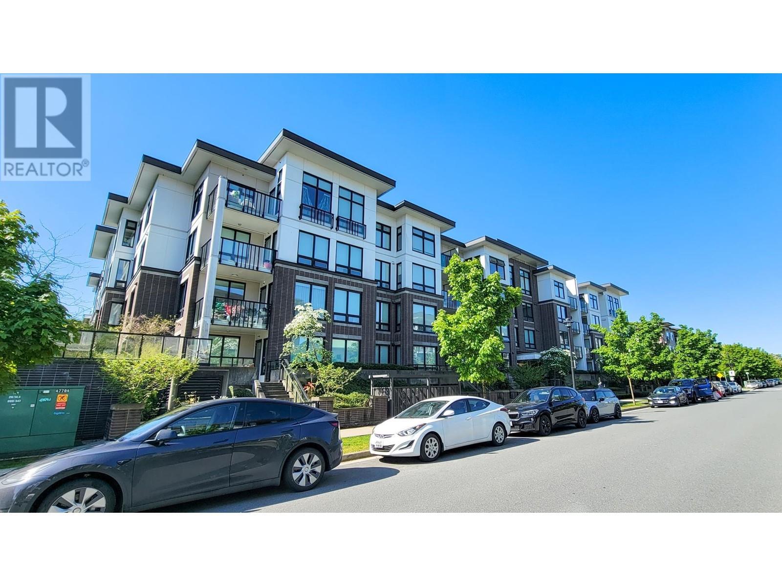9333-9388 Tomicki Ave & Odlin Road, Richmond, BC - Outdoor With Facade