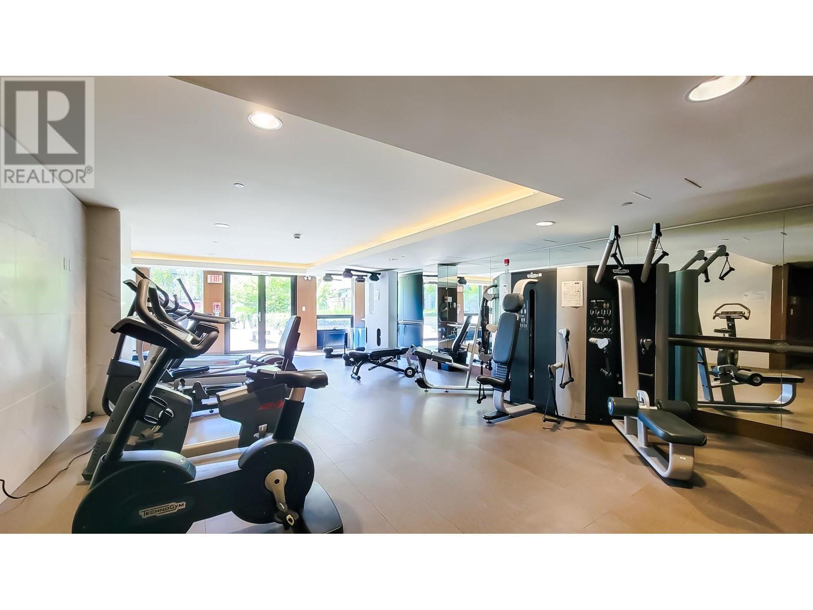 9333-9388 Tomicki Ave & Odlin Road, Richmond, BC - Indoor Photo Showing Gym Room