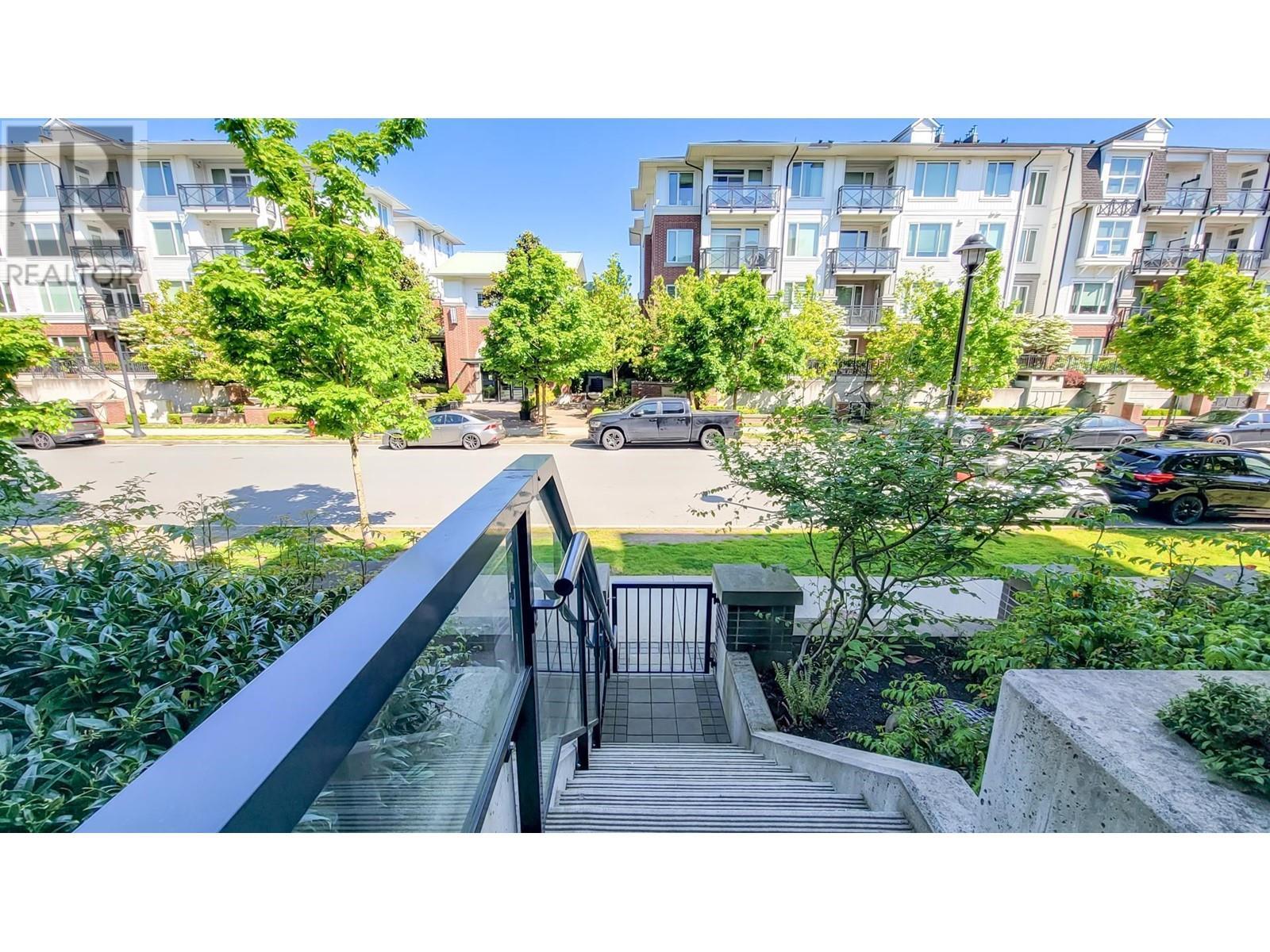 9333-9388 Tomicki Ave & Odlin Road, Richmond, BC - Outdoor