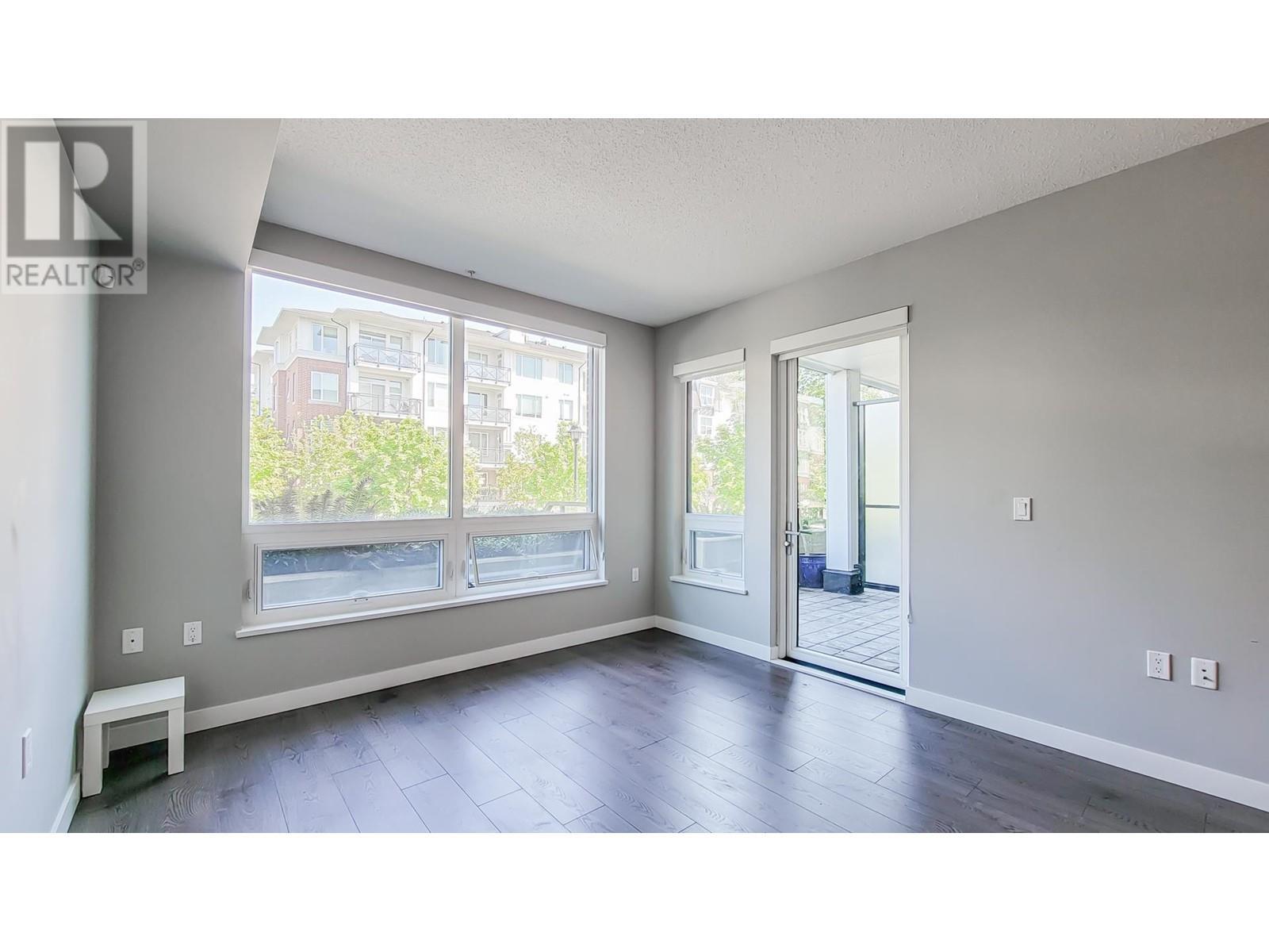 9333-9388 Tomicki Ave & Odlin Road, Richmond, BC - Indoor Photo Showing Other Room