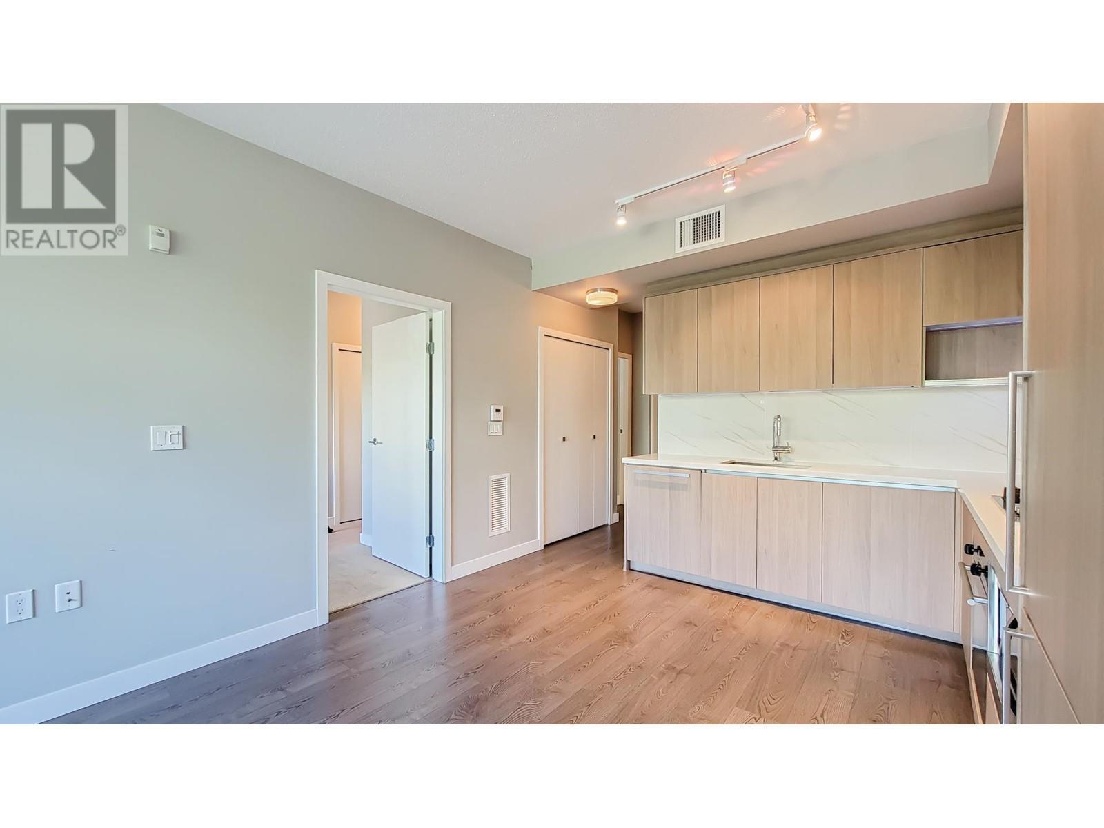 9333-9388 Tomicki Ave & Odlin Road, Richmond, BC - Indoor