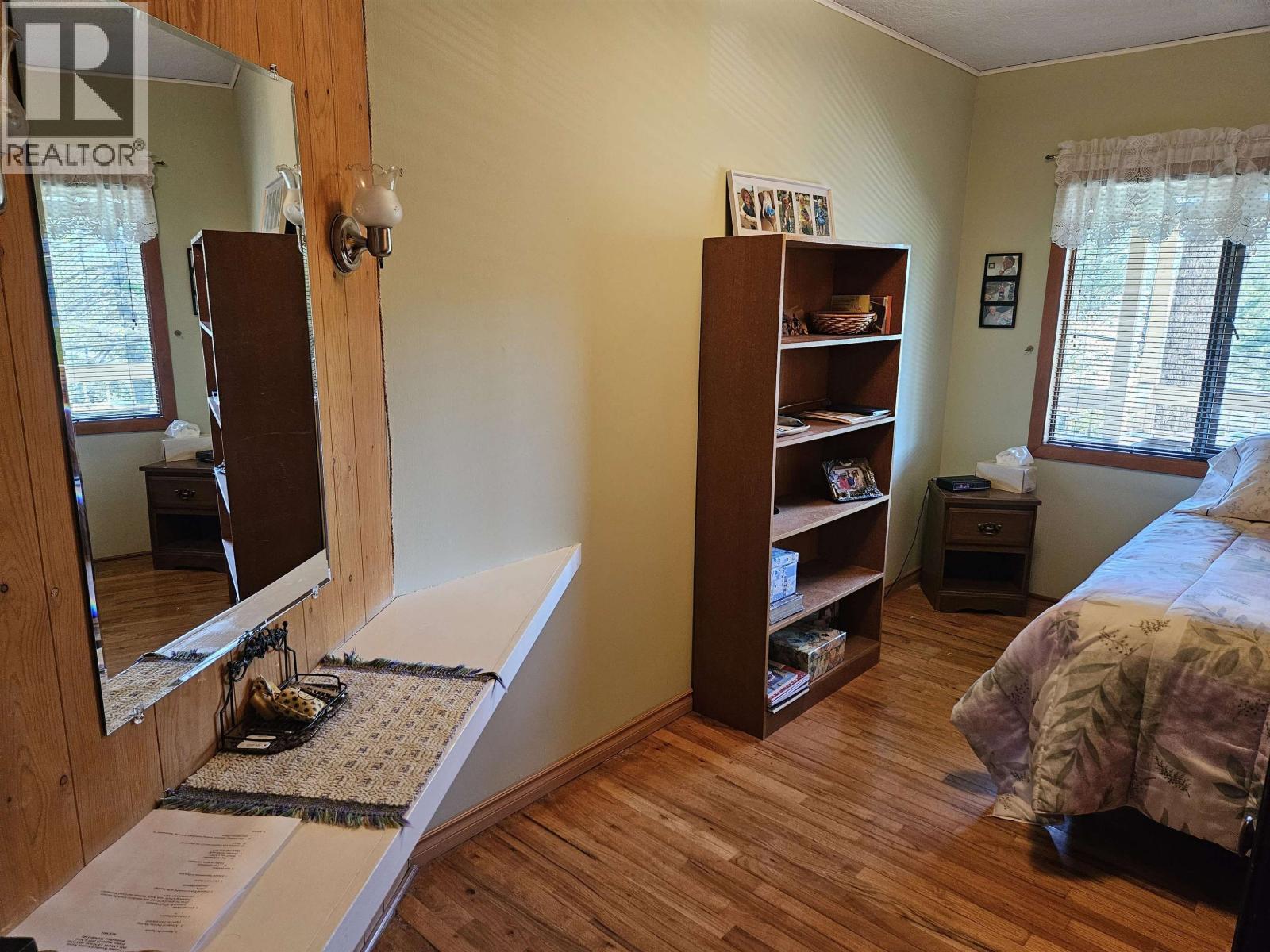 1166 Tower Crescent, Williams Lake, BC - Indoor Photo Showing Bedroom