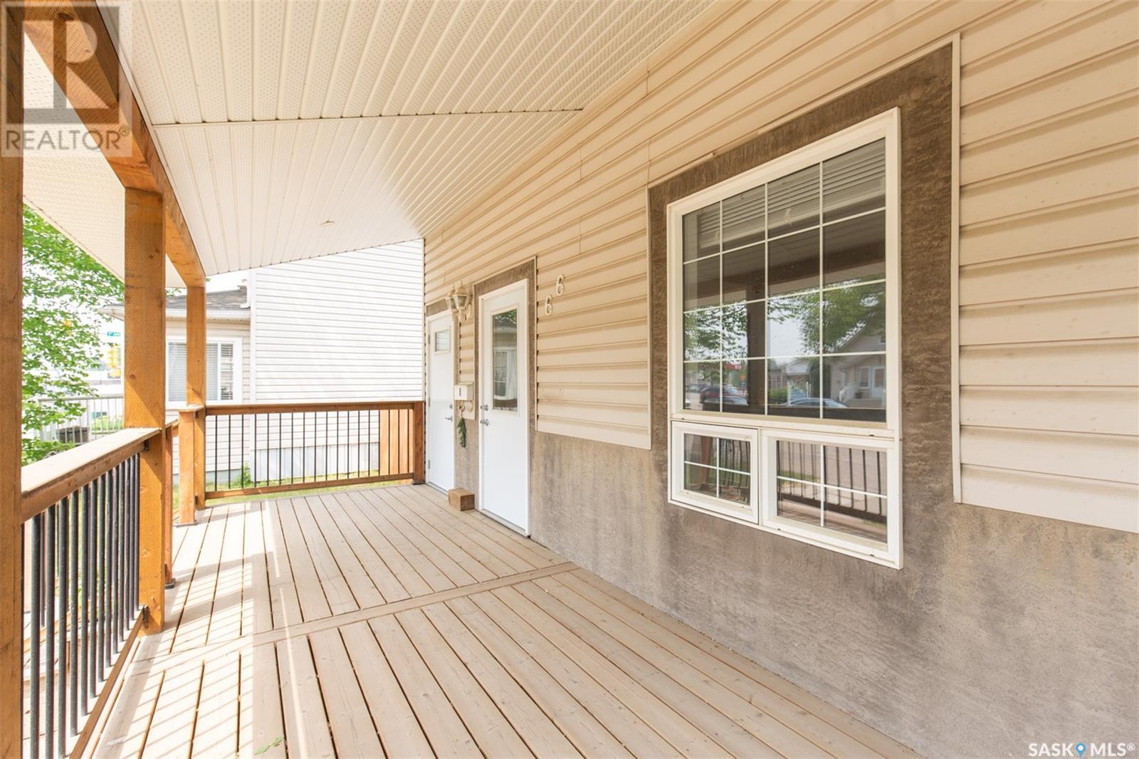 66 Athabasca Street W, Moose Jaw, SK