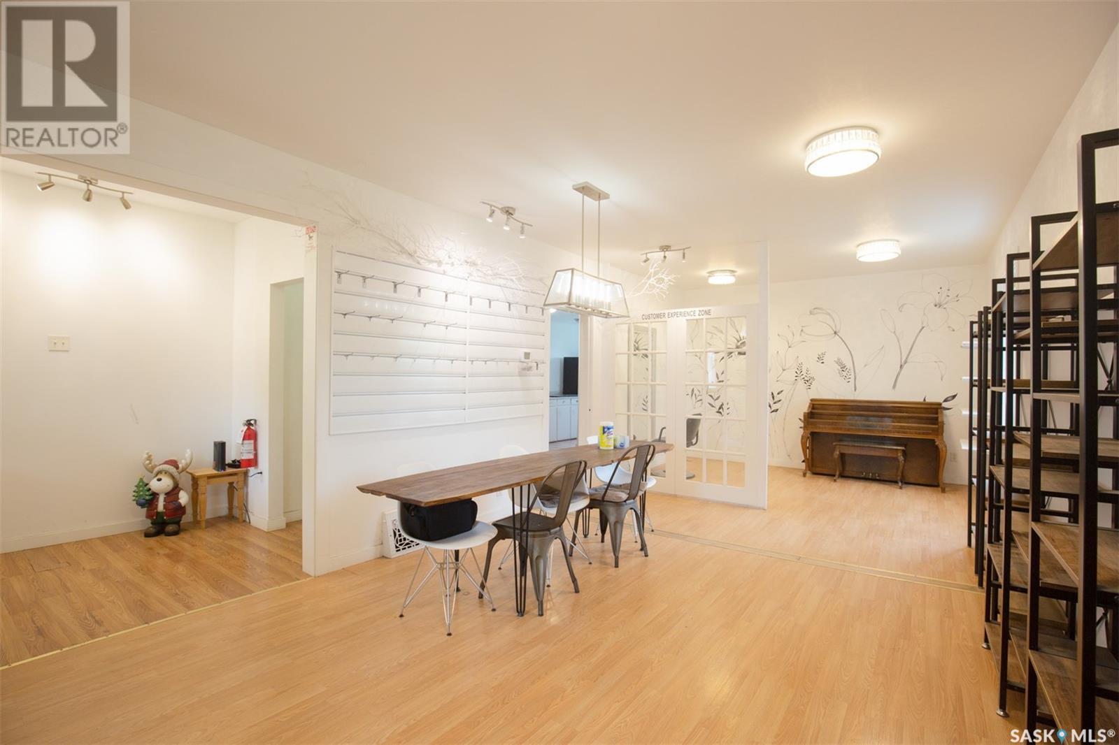 66 Athabasca Street W, Moose Jaw, SK