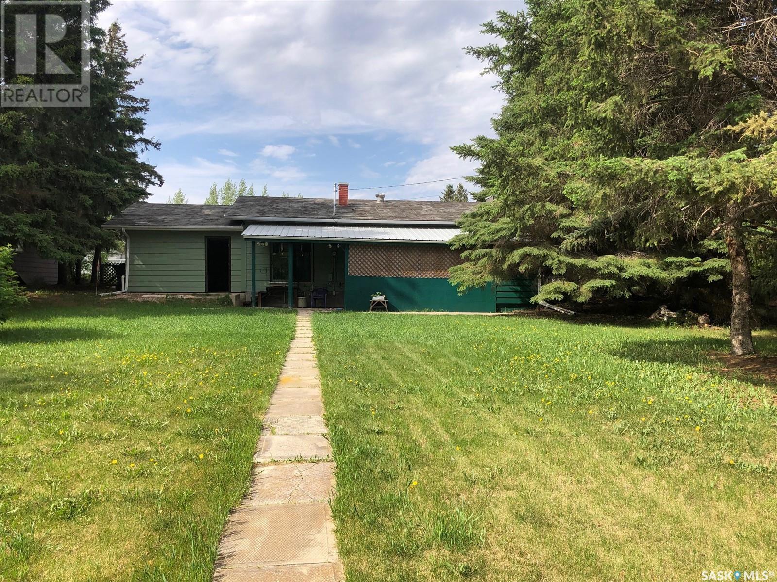 226 Saskatchewan Street E, Kamsack, SK - Outdoor