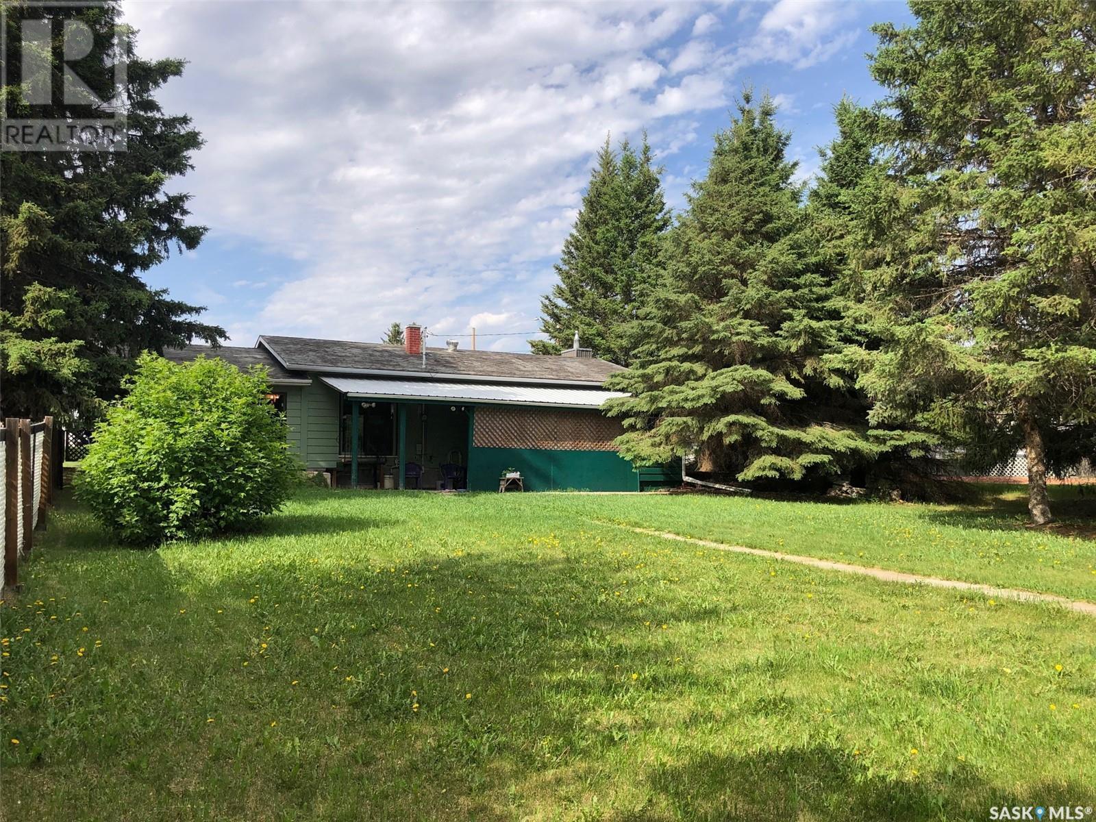 226 Saskatchewan Street E, Kamsack, SK - Outdoor With Deck Patio Veranda