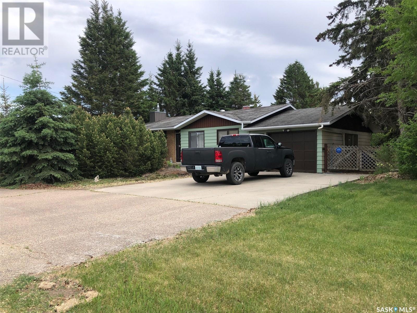 226 Saskatchewan Street E, Kamsack, SK - Outdoor