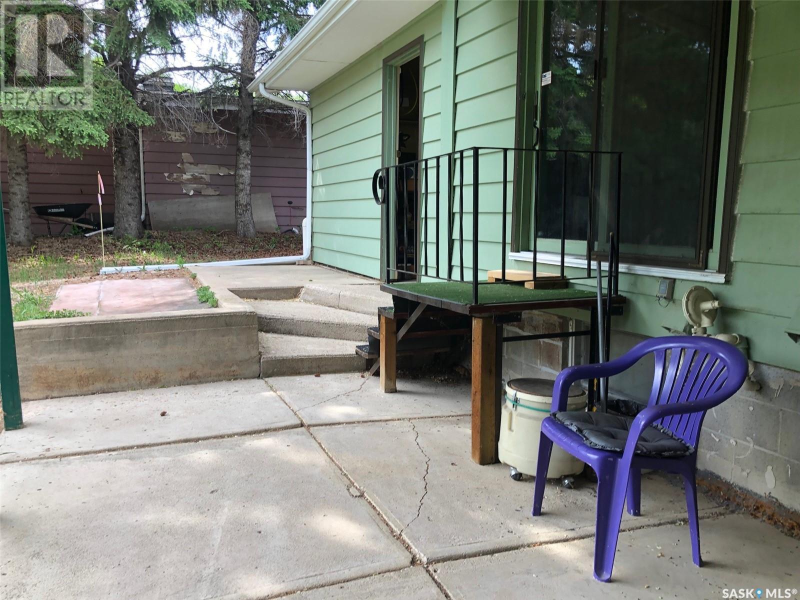 226 Saskatchewan Street E, Kamsack, SK - Outdoor With Exterior