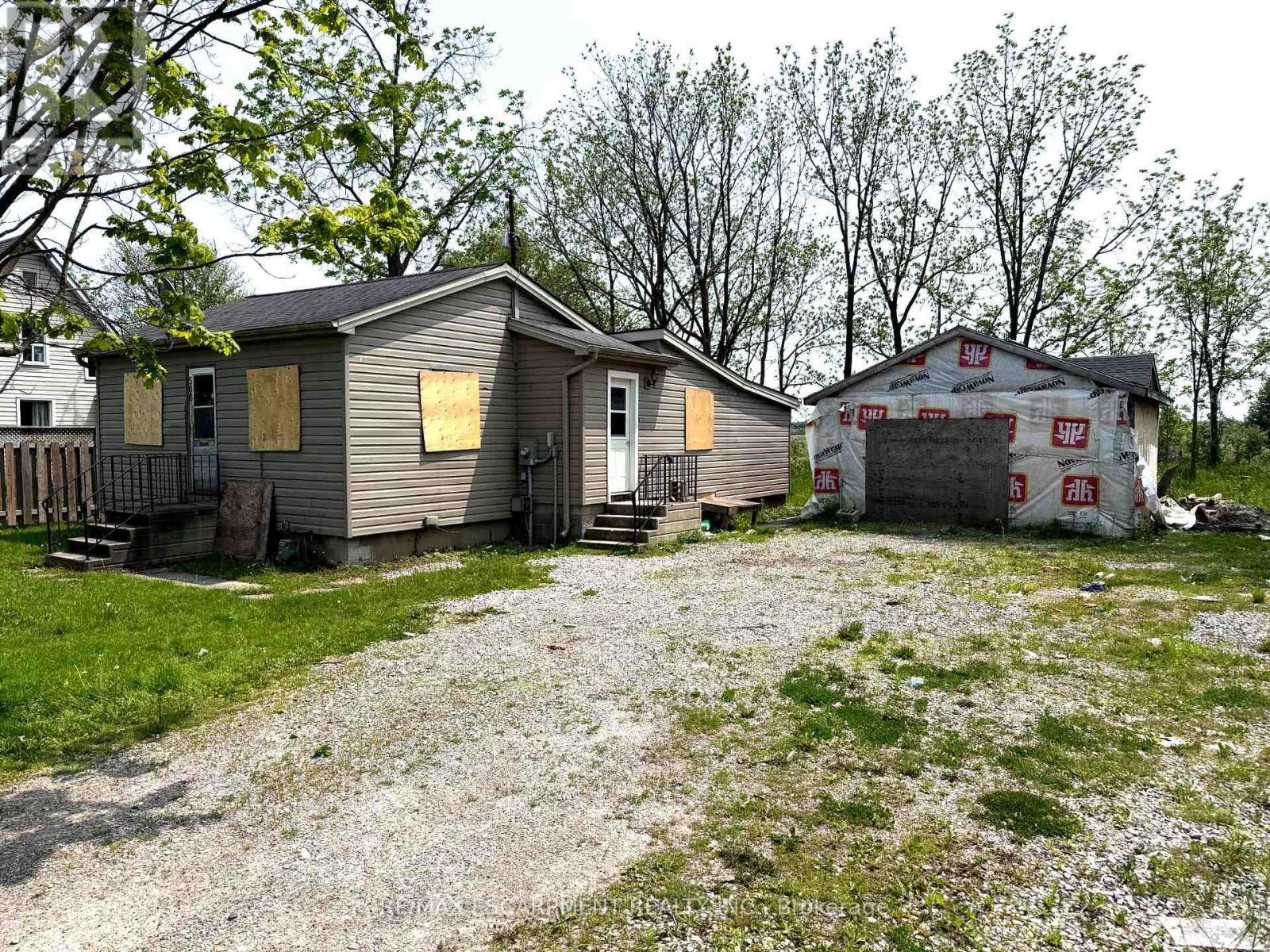 508 Main Street E, Haldimand, ON - Outdoor