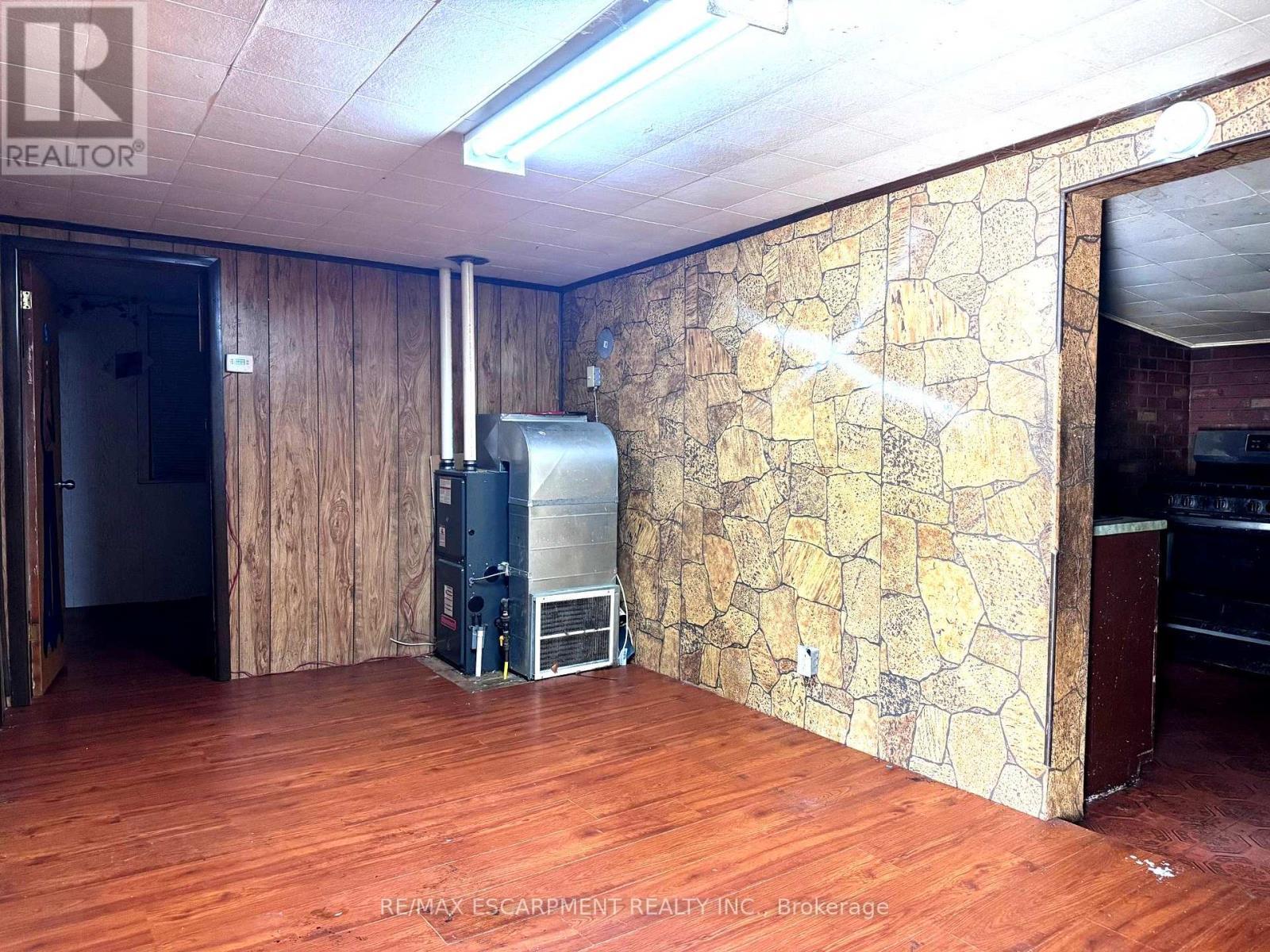 508 Main Street E, Haldimand, ON - Indoor Photo Showing Other Room