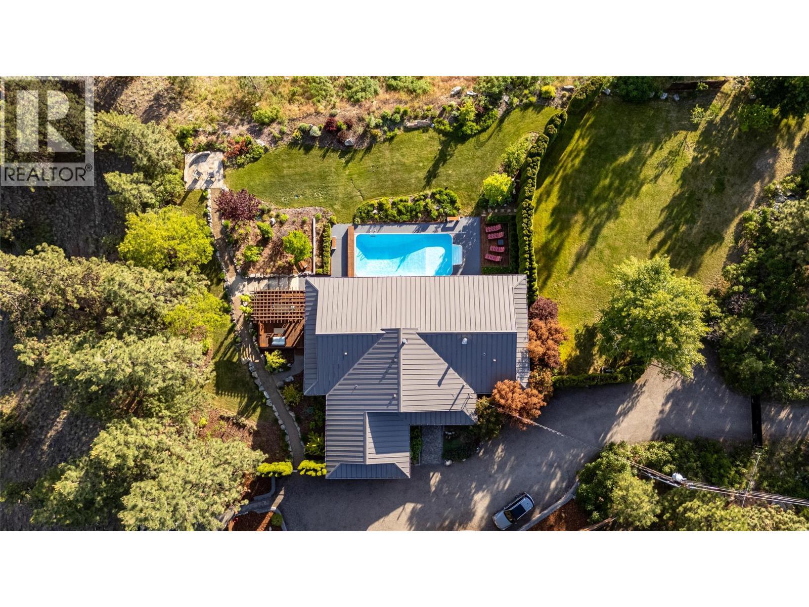 1306 Smethurst Road, Naramata, BC - Outdoor
