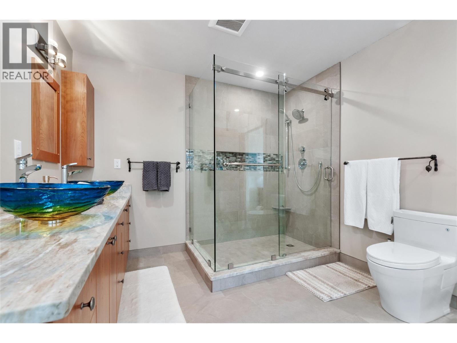 1306 Smethurst Road, Naramata, BC - Indoor Photo Showing Bathroom
