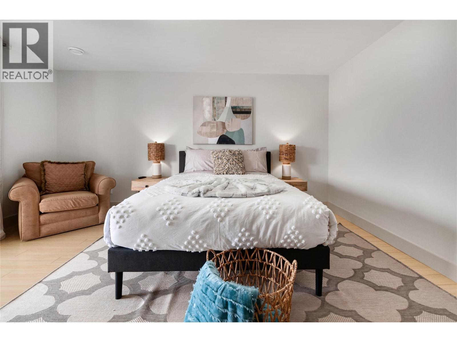 1306 Smethurst Road, Naramata, BC - Indoor Photo Showing Bedroom