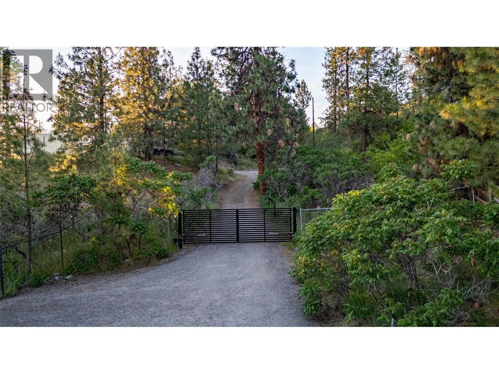 1306 Smethurst Road, Naramata, BC - Outdoor