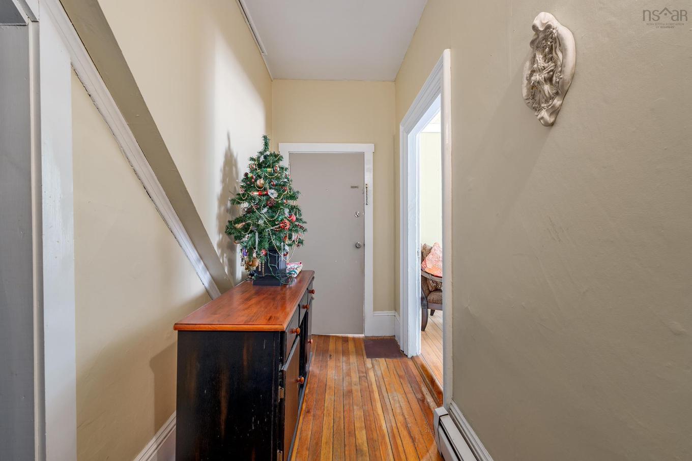 182/184 Queen Street, Digby, NS