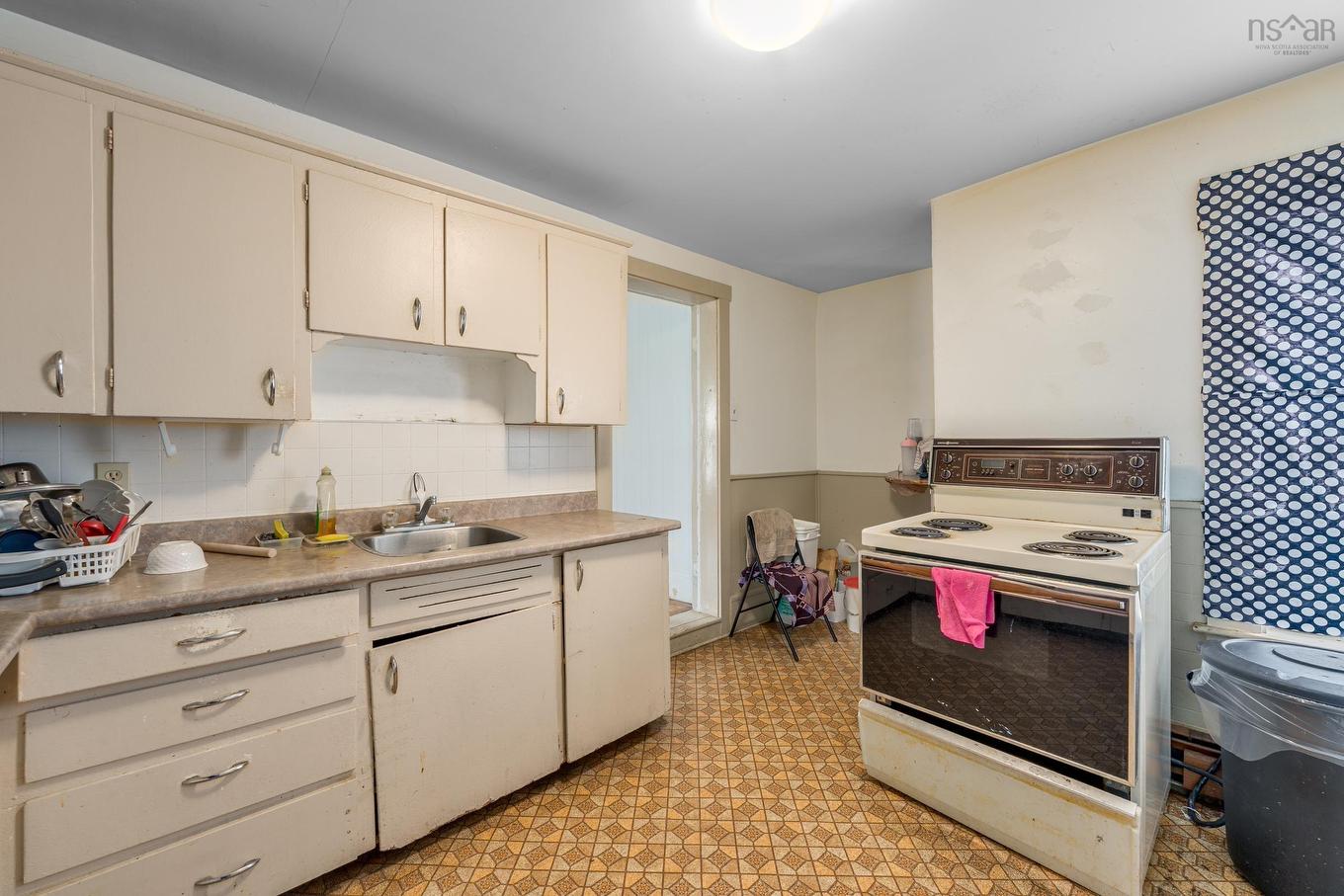 182/184 Queen Street, Digby, NS