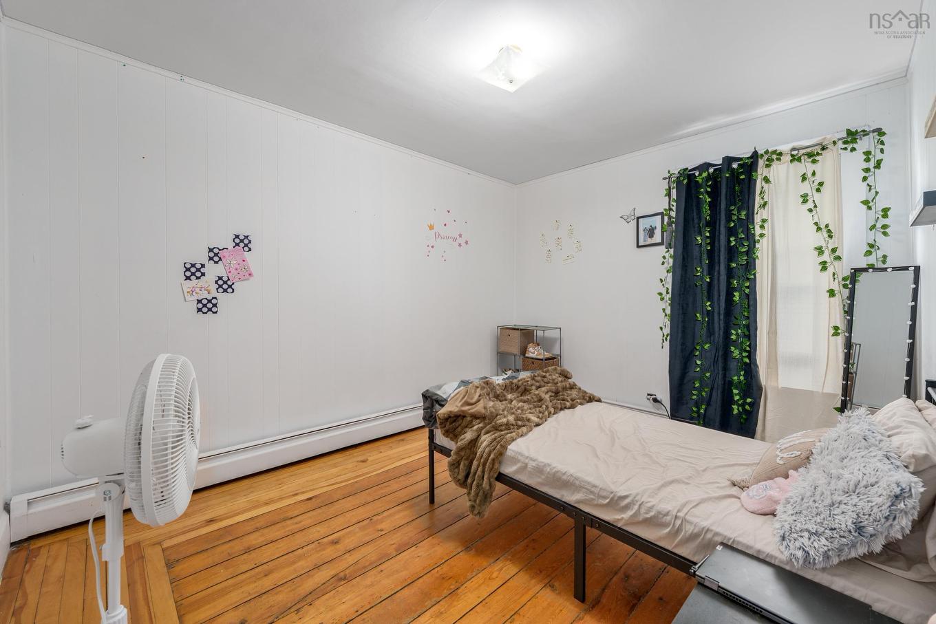 182/184 Queen Street, Digby, NS