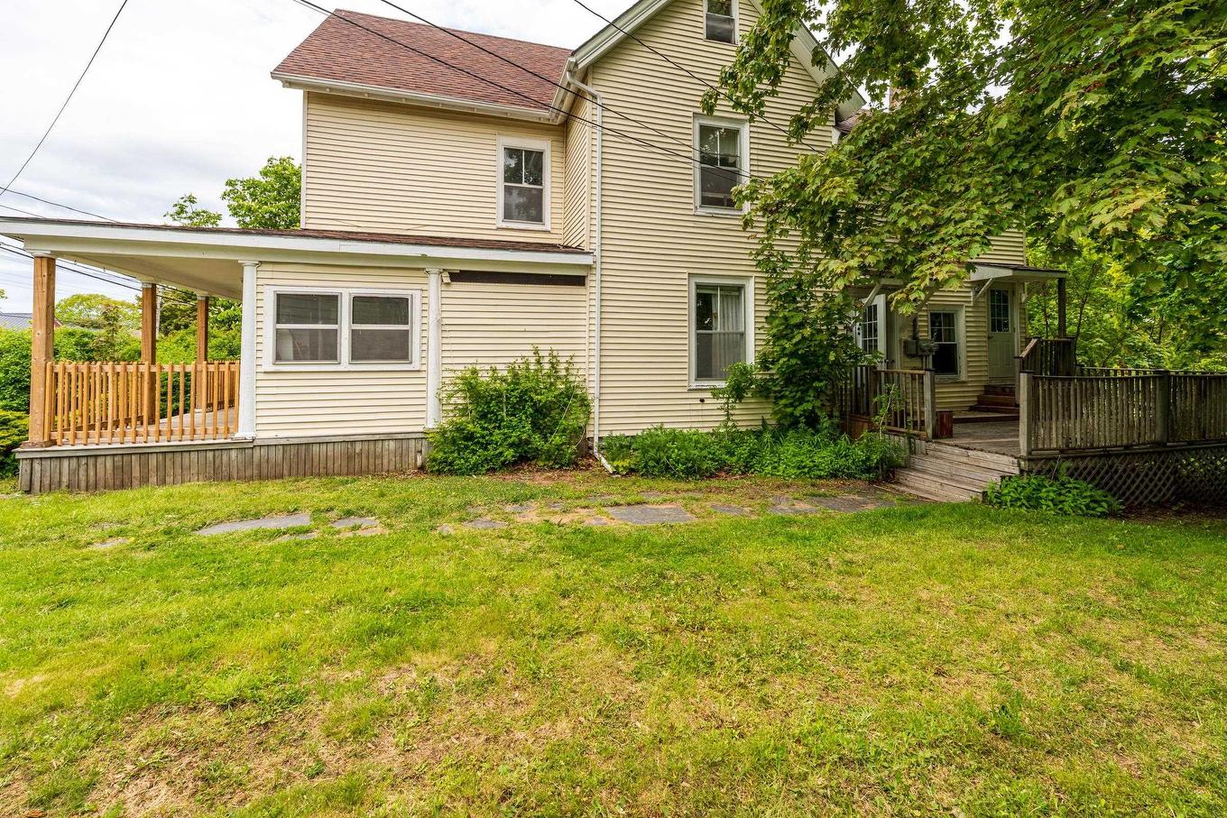 182/184 Queen Street, Digby, NS