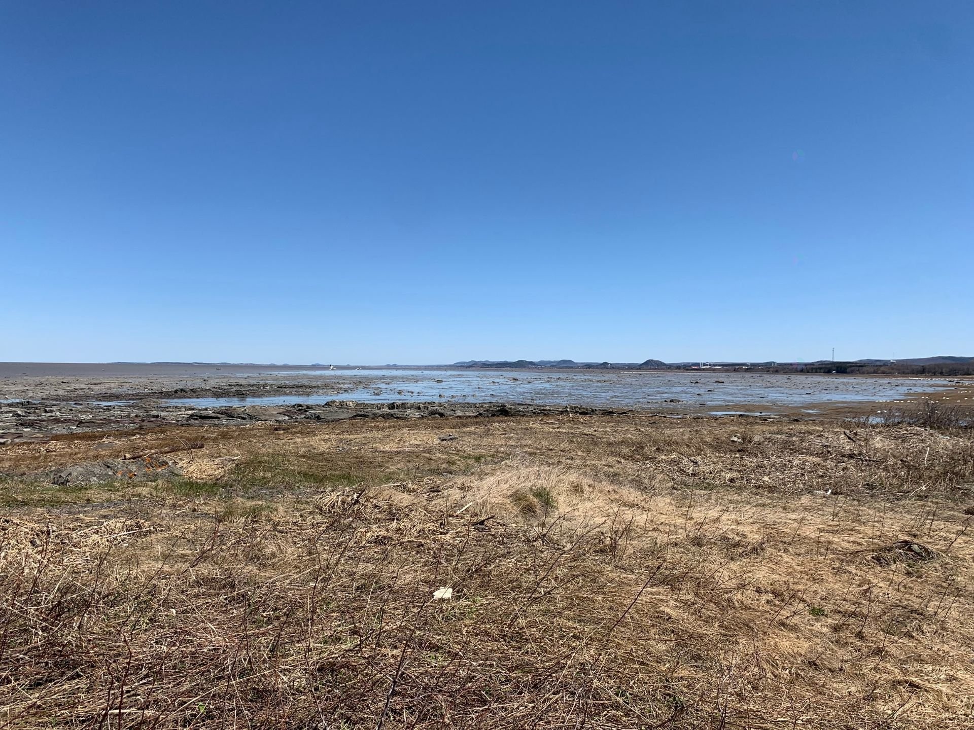 Bord de l'eau - Route De La Seigneurie, Saint-Roch-Des-Aulnaies, QC