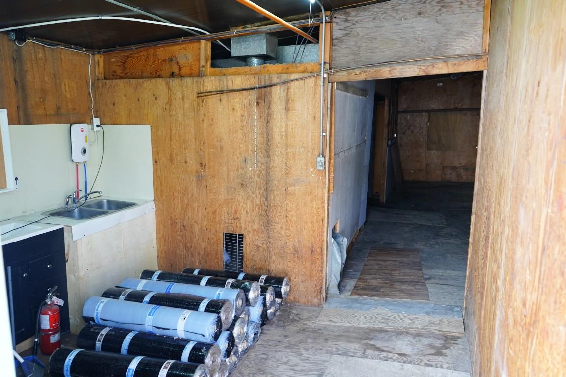 1511 Cariboo Highway, Clinton, BC