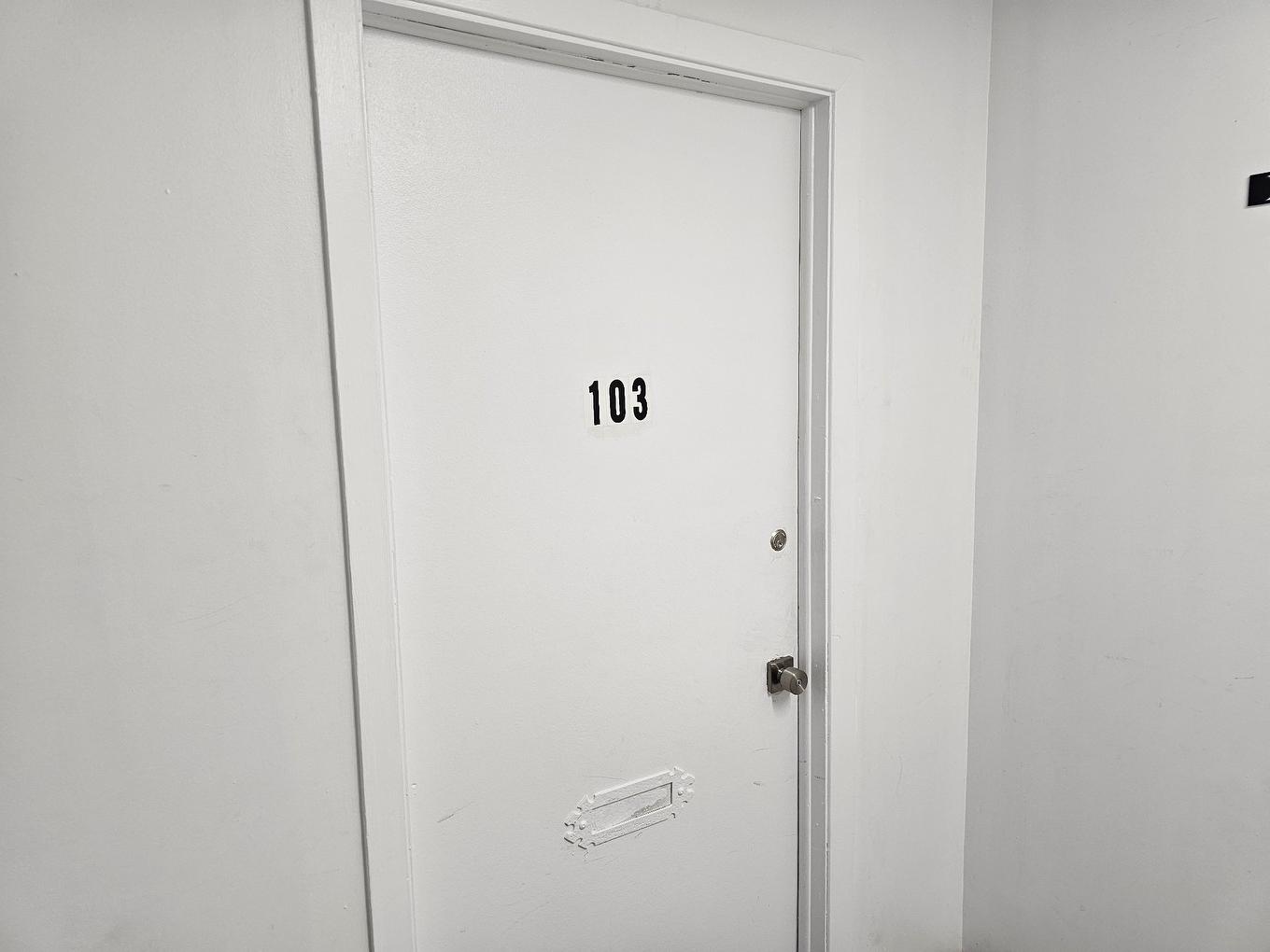 Bureau - 103-933 Rue St-Michel, Terrebonne (Terrebonne), QC