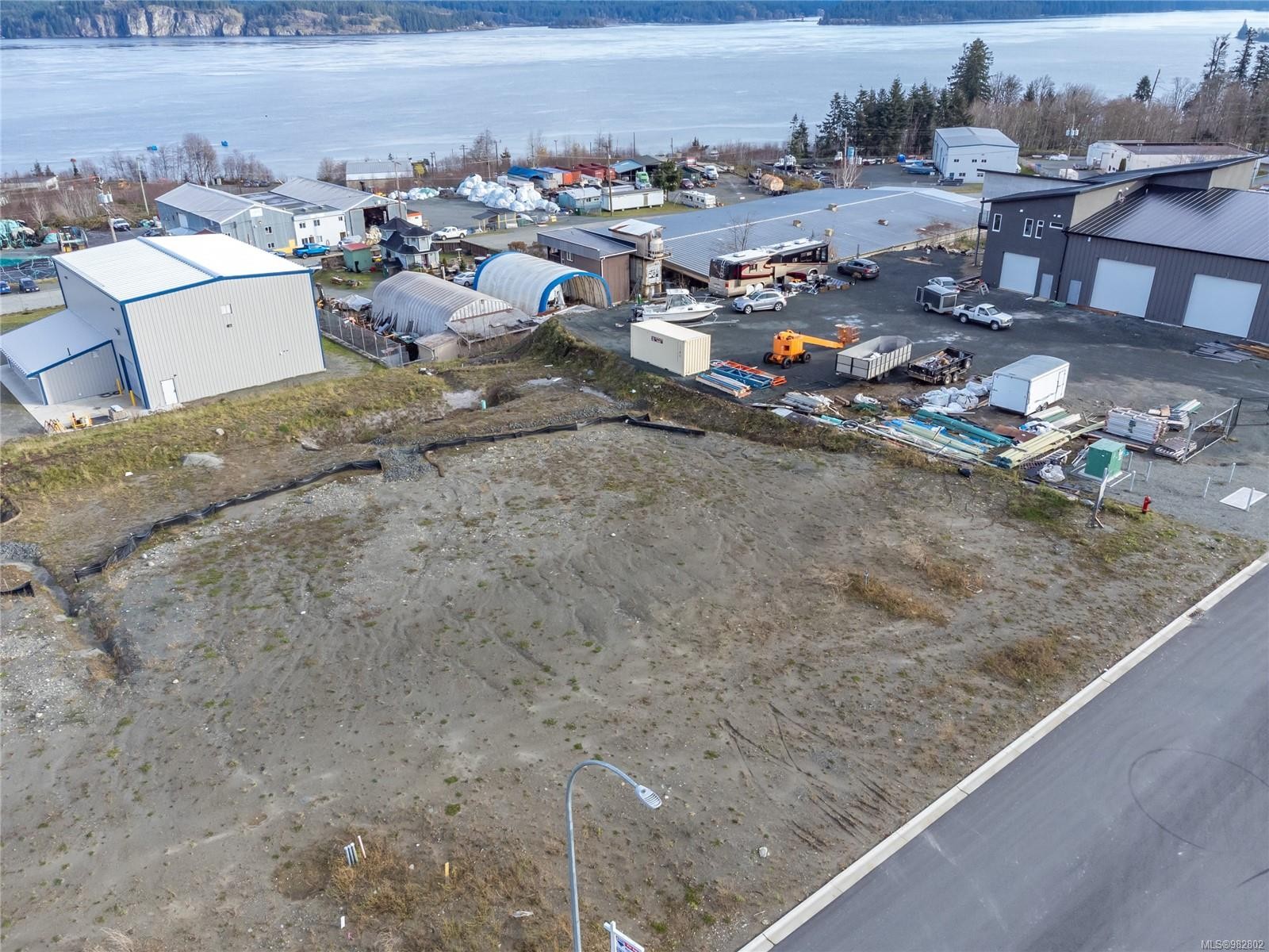 4260 Midport Rd, Campbell River, BC