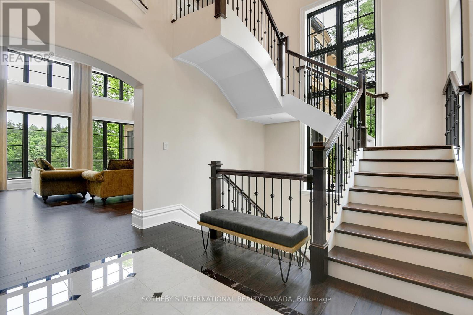 106 Lorlei Drive, Mcnab/Braeside, ON - Indoor Photo Showing Other Room