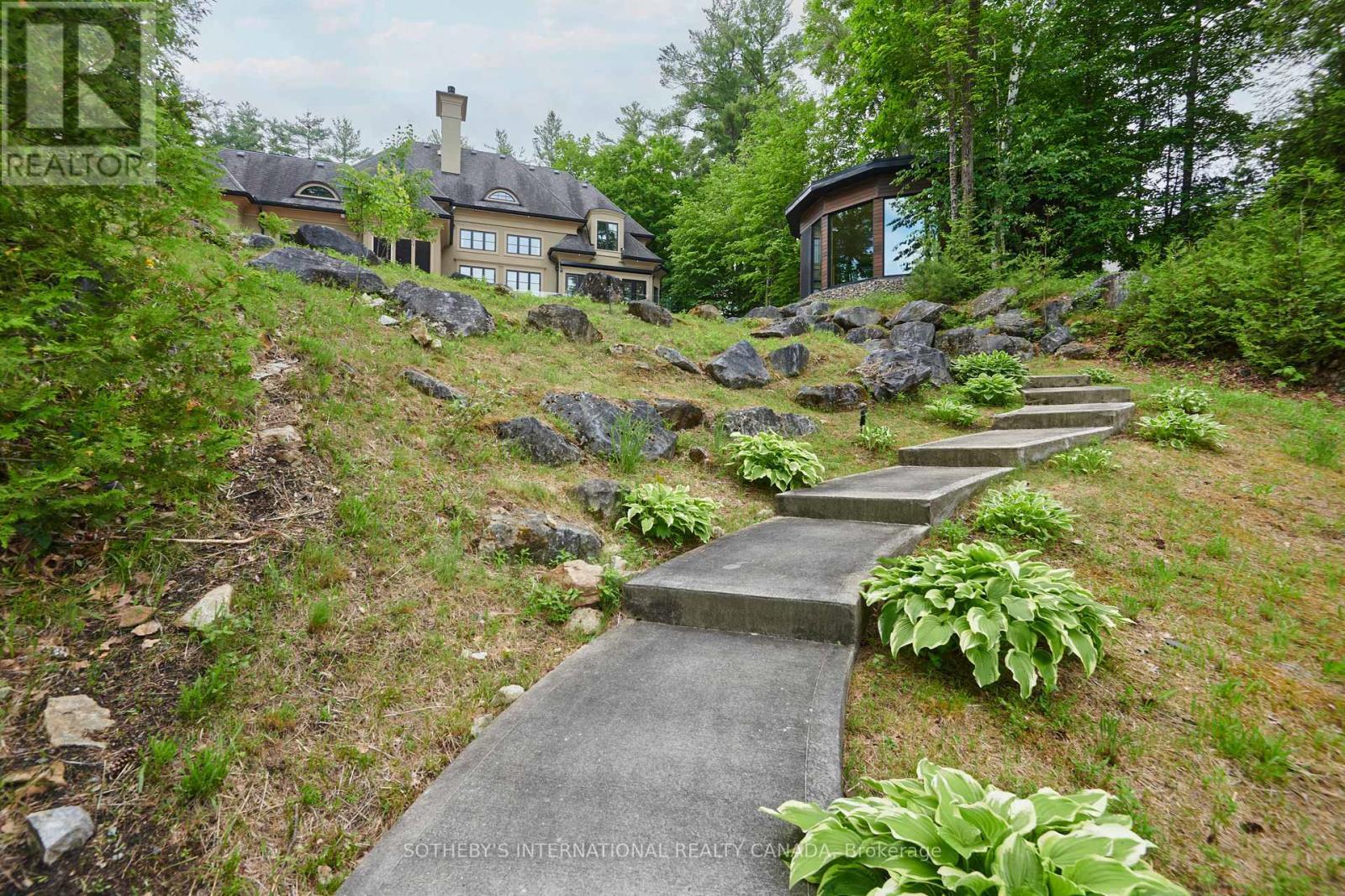 106 Lorlei Drive, Mcnab/Braeside, ON - Outdoor