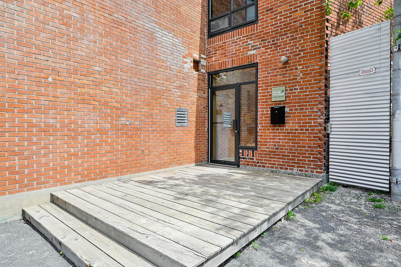 Back facade - 205 - 215 Av. St-Denis, Saint-Lambert, QC - Outdoor With Exterior