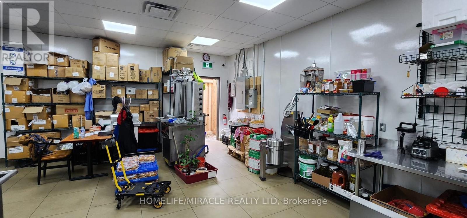 3 - 1180 Simcoe Street N, Oshawa, ON