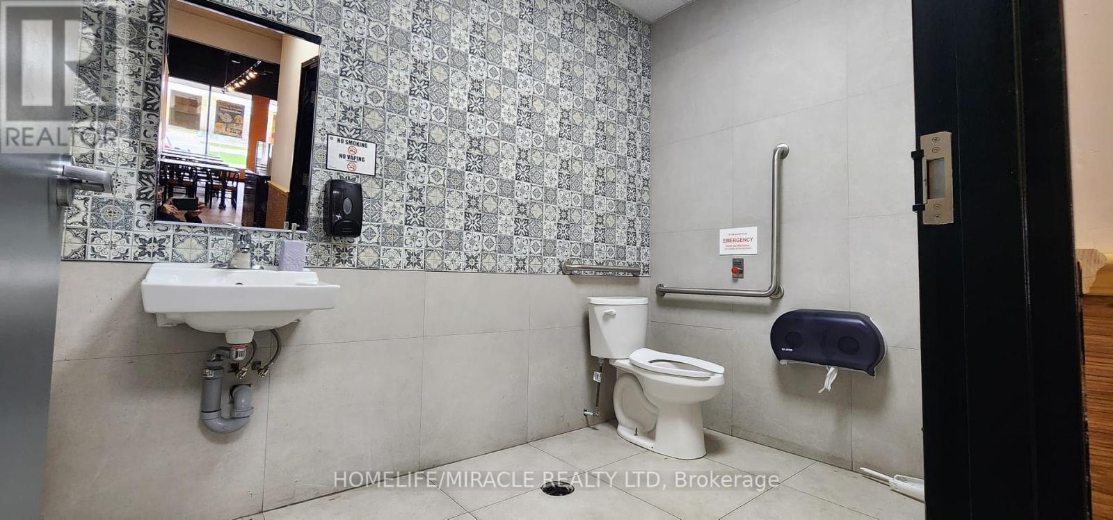 3 - 1180 Simcoe Street N, Oshawa, ON