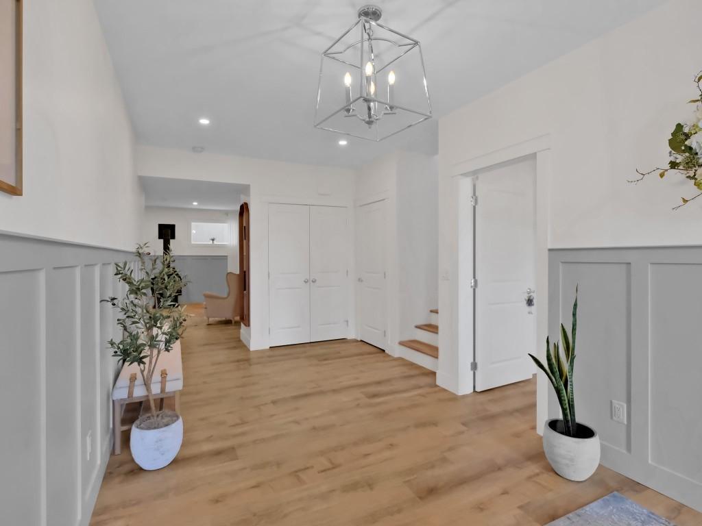 10290 Columbia Way, Vernon, BC - Indoor Photo Showing Other Room