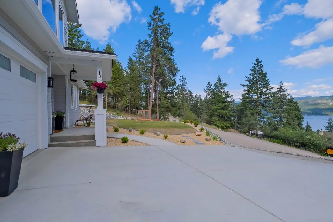 10290 Columbia Way, Vernon, BC - Outdoor With View