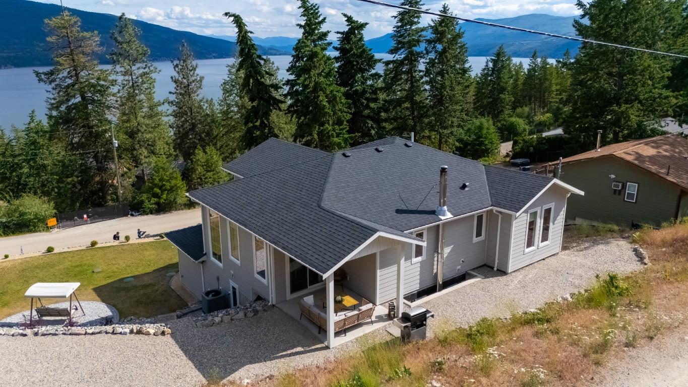 10290 Columbia Way, Vernon, BC - Outdoor With Body Of Water