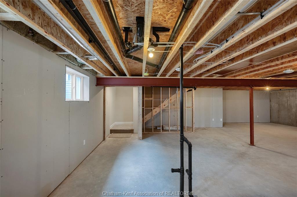 567 Keil Trail North, Chatham, ON