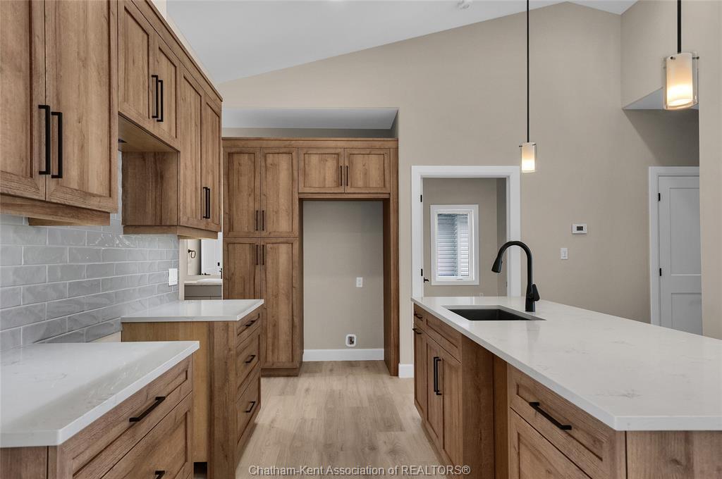 567 Keil Trail North, Chatham, ON