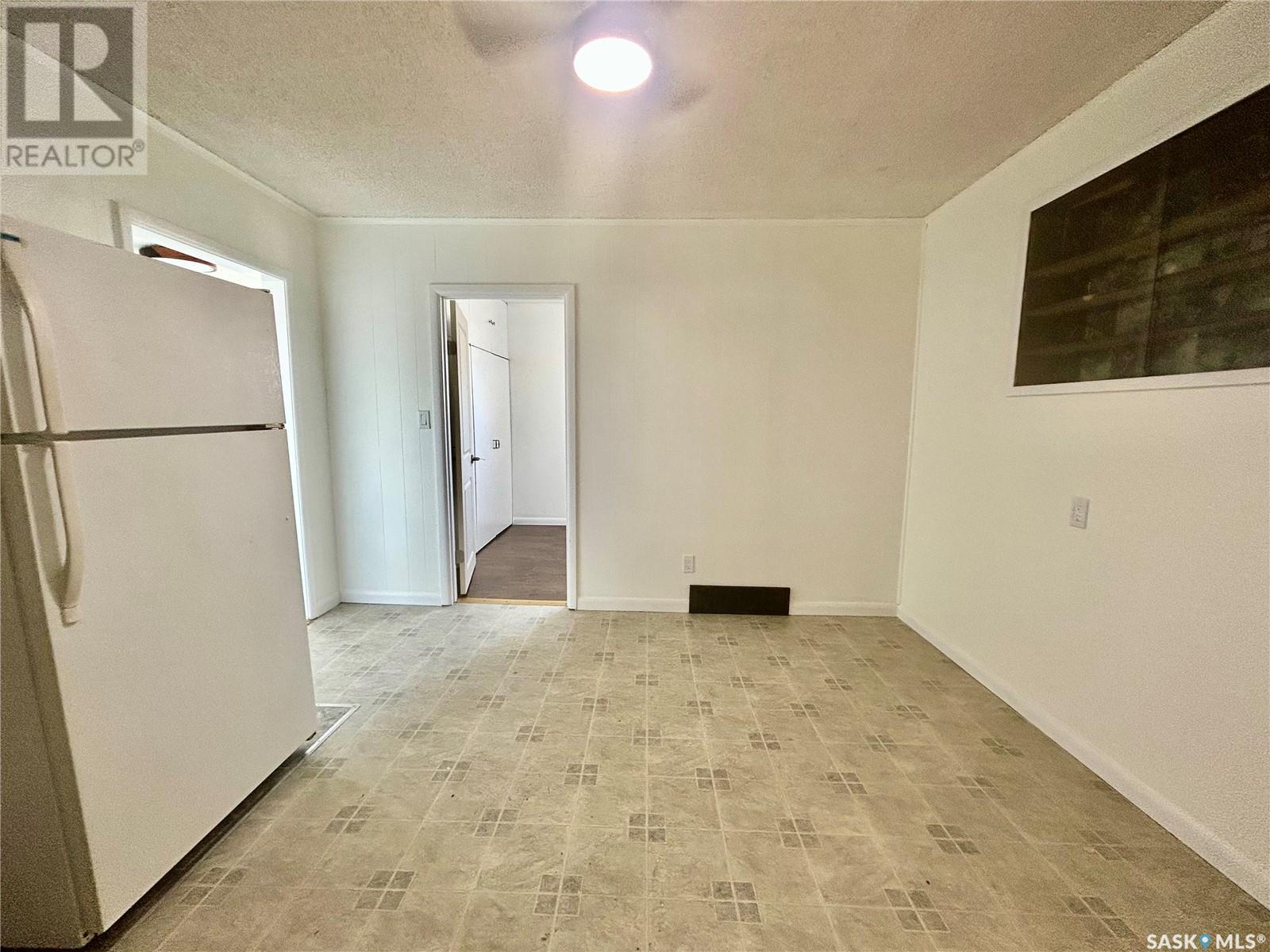 209 4Th Avenue E, Coleville, SK - Indoor Photo Showing Other Room