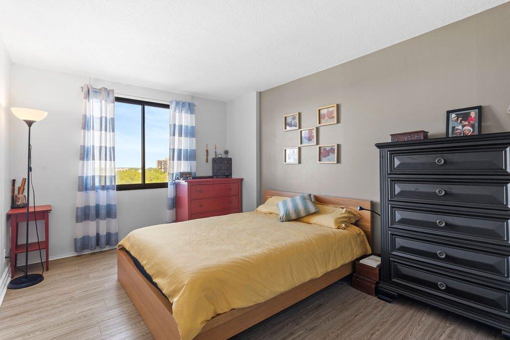 Chambre à coucher principale - 1103-2555 Av. Du Havre-Des-Îles, Laval (Chomedey), QC - Indoor Photo Showing Bedroom