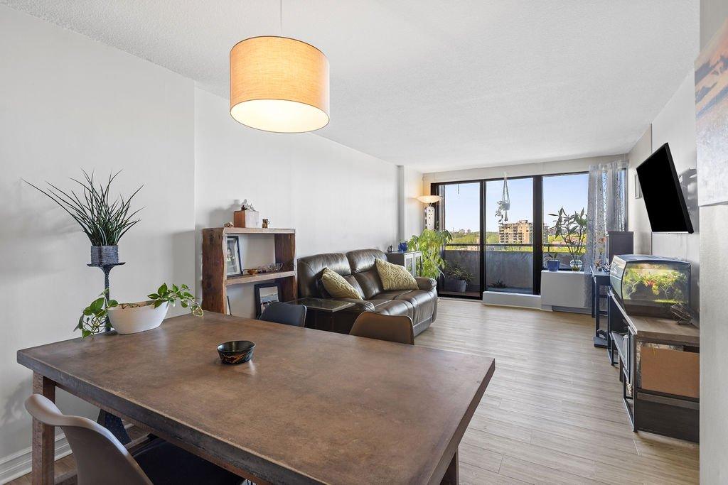 Salle à manger - 1103-2555 Av. Du Havre-Des-Îles, Laval (Chomedey), QC - Indoor