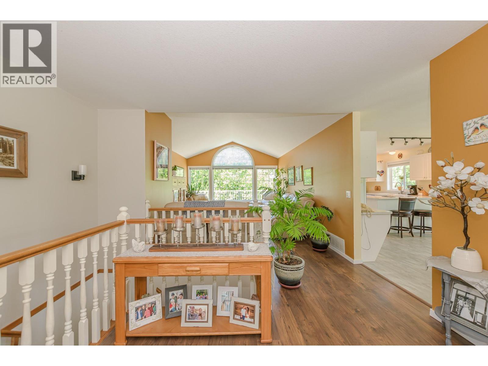 4340 Sederberg Road, Malakwa, BC - Indoor Photo Showing Other Room